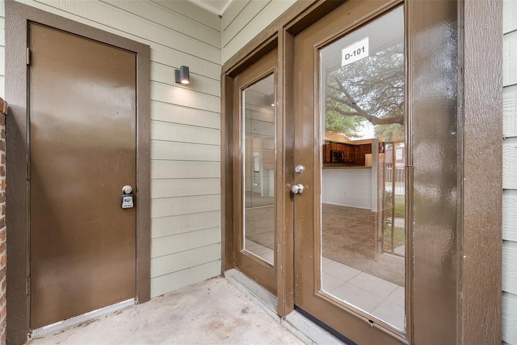 University Park Condo - Residential