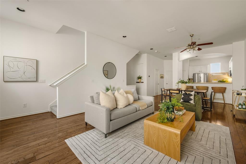 4121 Mckinney Avenue 38
