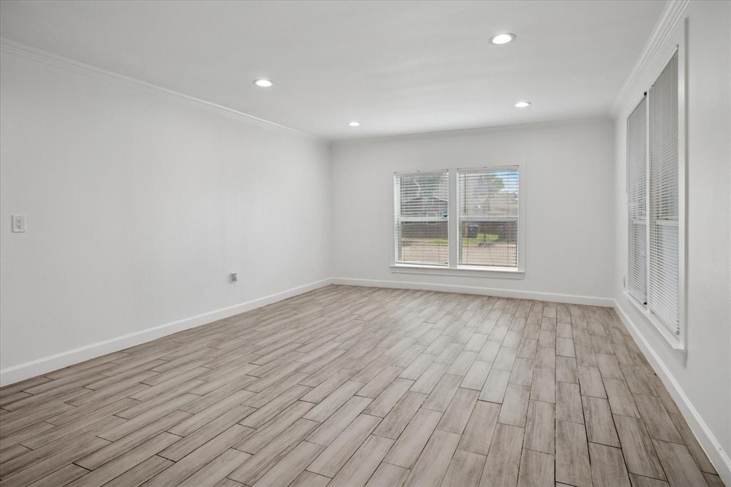 5409 Queens Court
