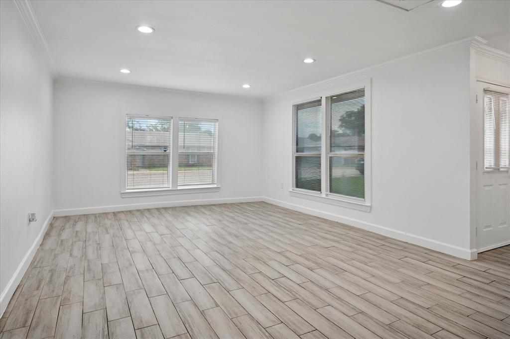 5409 Queens Court