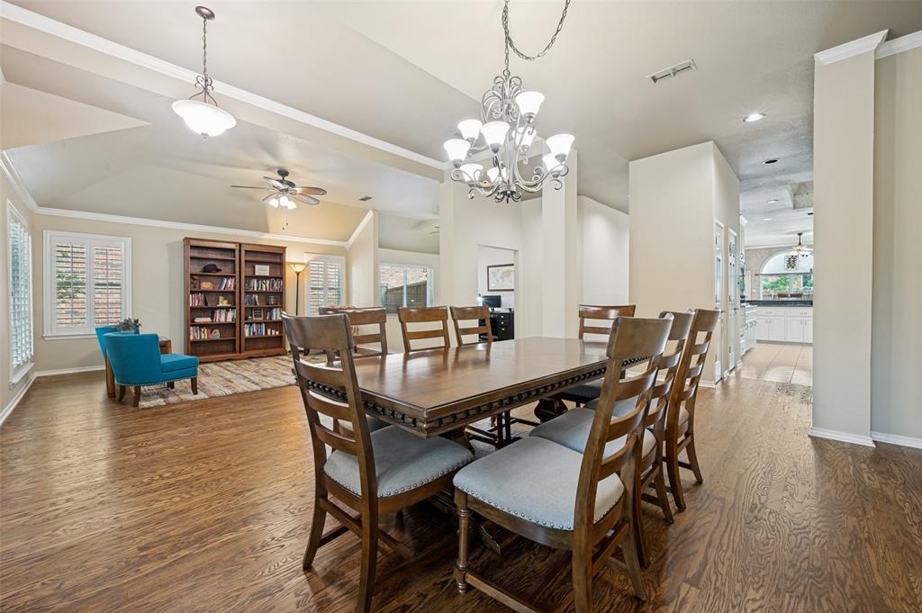 2119 Shumard Oak Lane