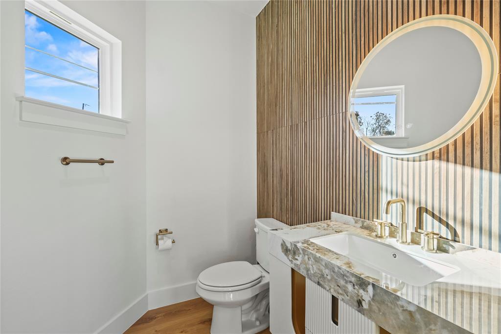 DEWBERRYS - Residential