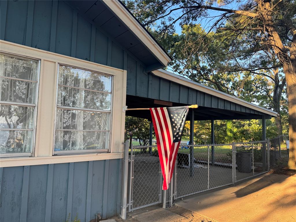 Eastwood Islands - Residential Lease