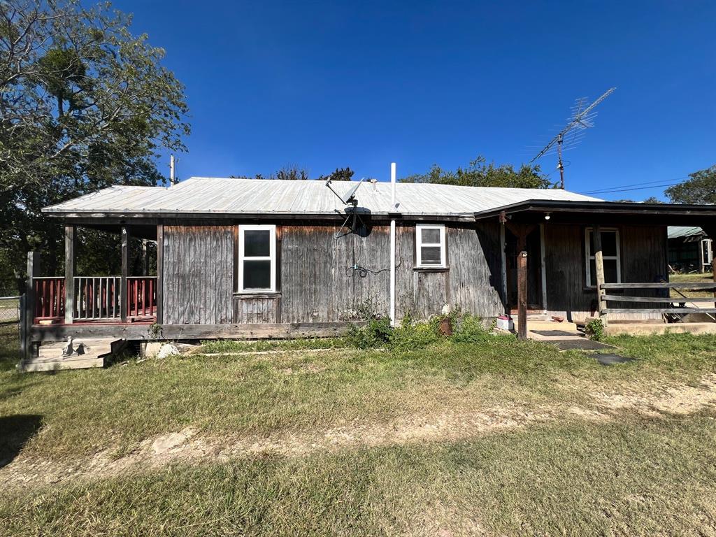 815 W Standifer Street