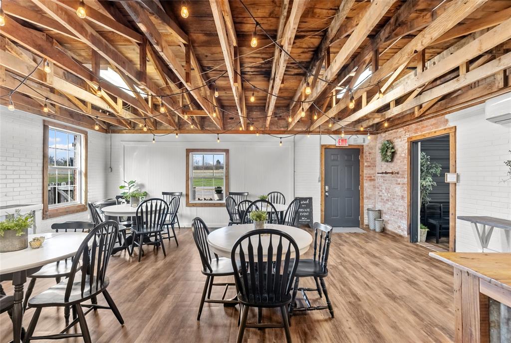 A0510 HILLER JOSEPH - Commercial Sale