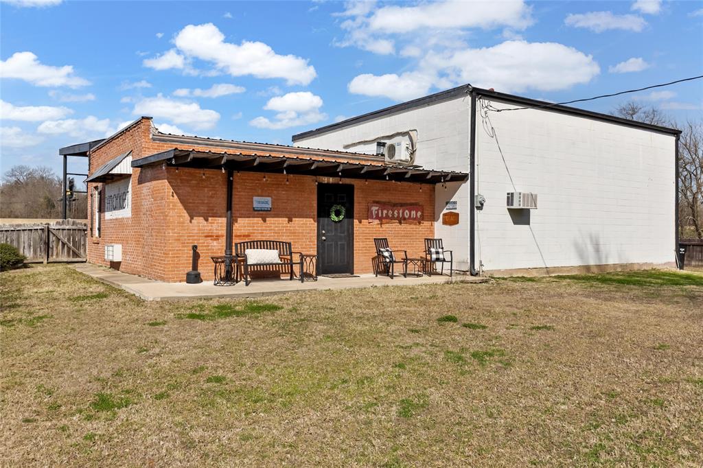 A0510 HILLER JOSEPH - Commercial Sale