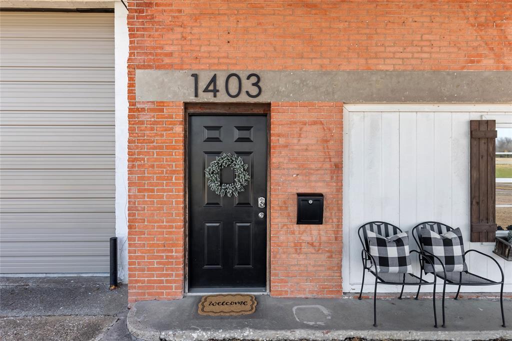 A0510 HILLER JOSEPH - Commercial Sale