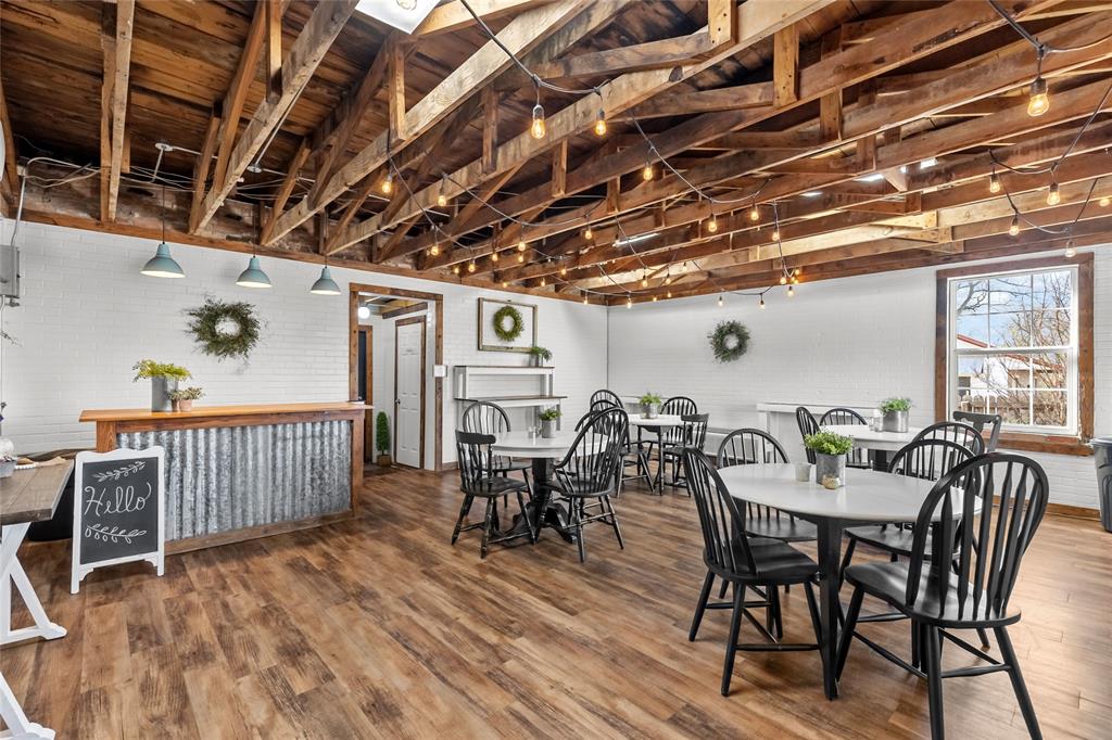 A0510 HILLER JOSEPH - Commercial Sale