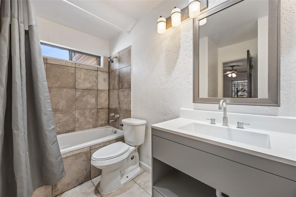 Autumn Hill Arlington - Residential