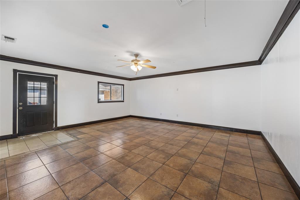 Autumn Hill Arlington - Residential