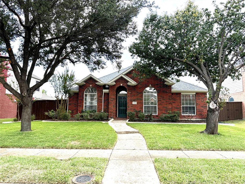 2508 Deer Horn Drive
