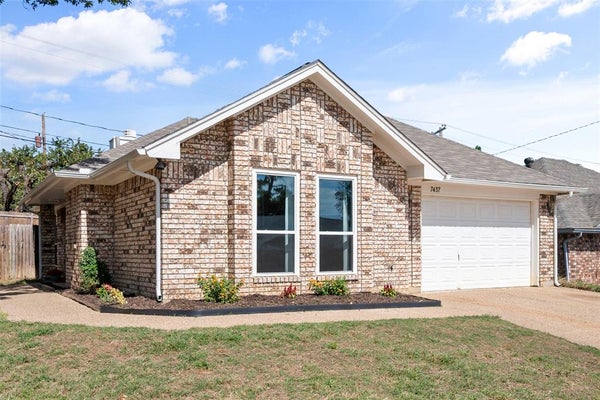 7437 LITTLE ROCK LN, FORT WORTH, TX 76120 - Image 360c692f3ec231f85dce0c9caa7a7409/522244537