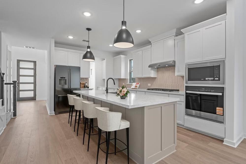 2428 Trailrunner Drive
