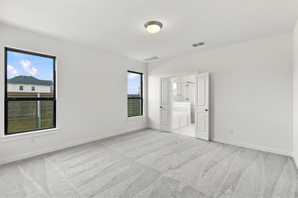 2428 Trailrunner Drive