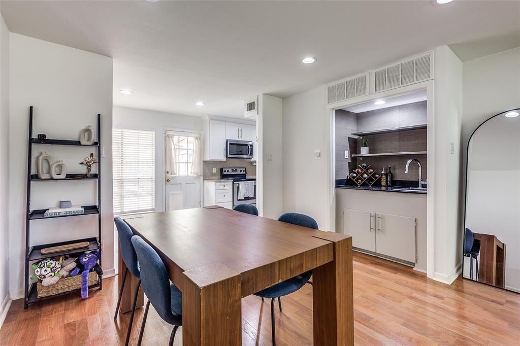 7618 Pebblestone Drive