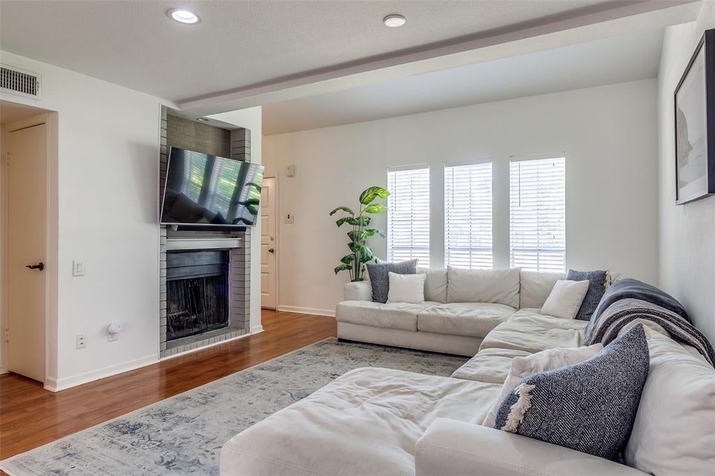 7618 Pebblestone Drive