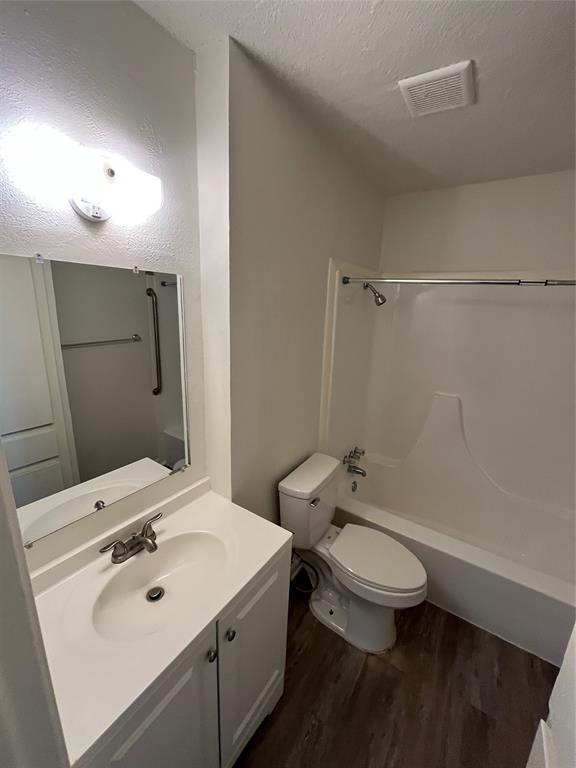 Bustar Estates - Residential Lease