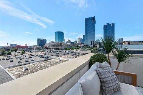 614 E 1st Street Fort Worth TX 76102