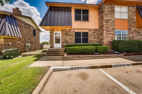 909 Cedar Terrace, Cedar Hill, TX 75104 - #: 20716067