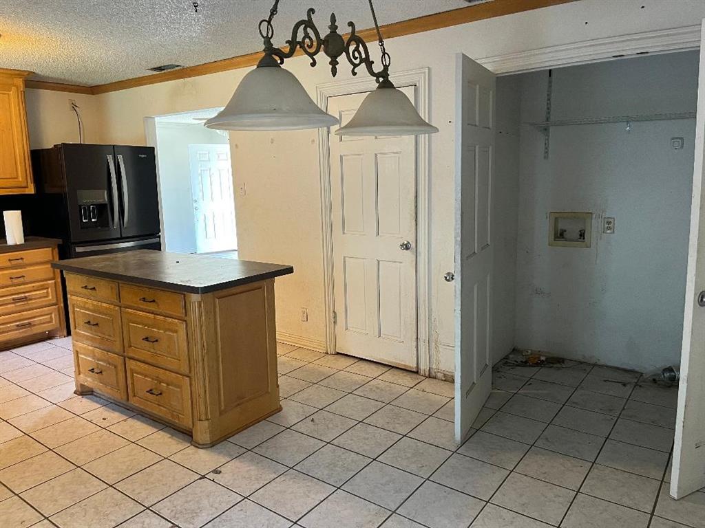 2019 Ruth Street
