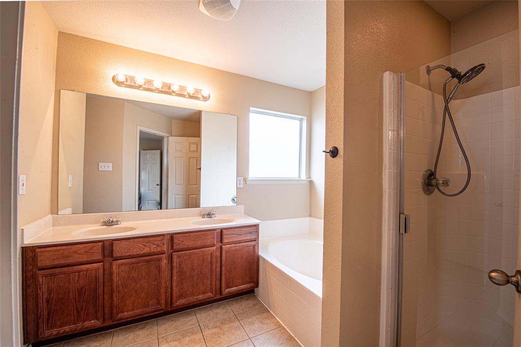 Sendera Ranch - Residential