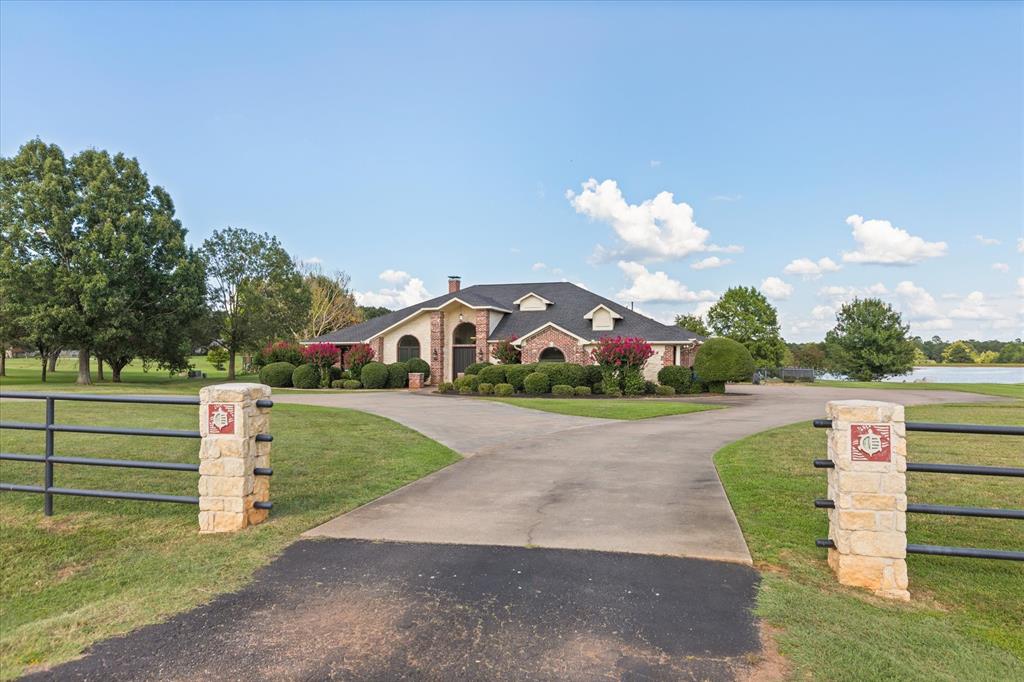 5414 Tryon Road