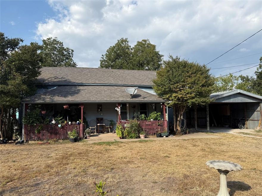 Come see this quaint three bedroom, one bathroom house, on half acre lot, for sale in Dublin, TX. It has three window units for cooling. Property has a fenced back yard with two sheds. Plenty of room for a garden or the kids to play.  This property has lots of potential!!!!