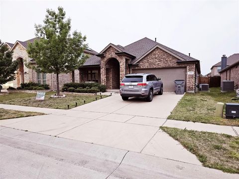 Photo of 15924 Dorrington Drive, Frisco, TX 75036 (MLS # 21205576)