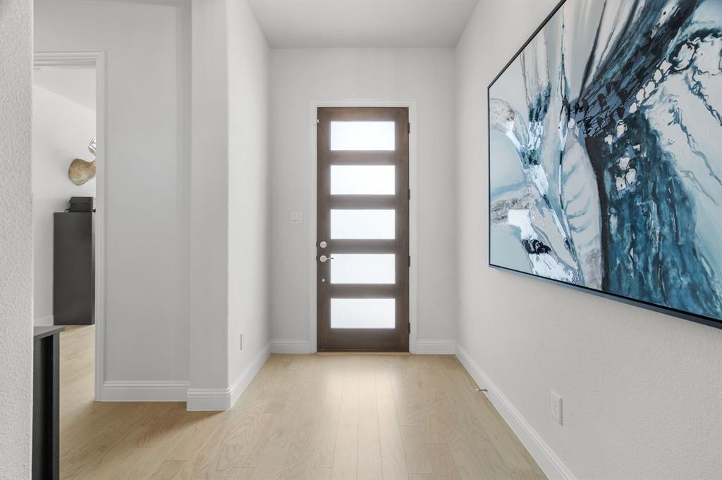 4733 Valley Peak Cove