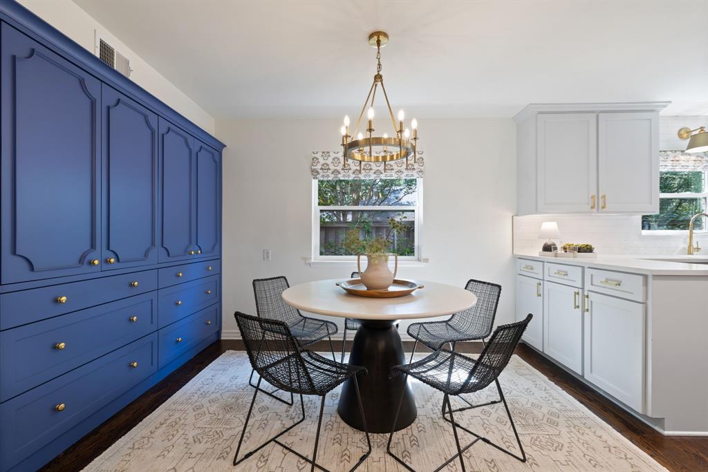 Meadows 03 - Residential