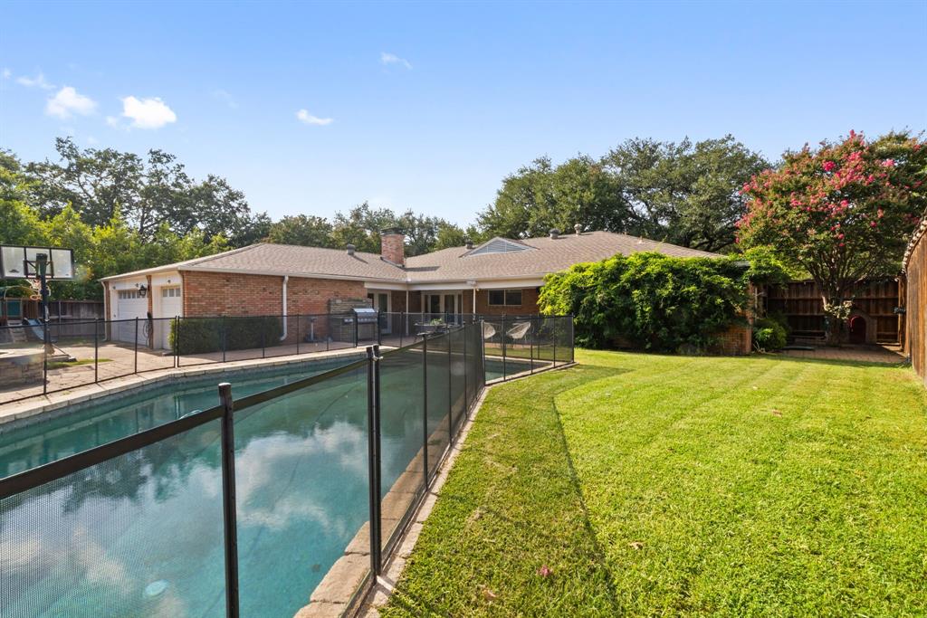 Meadows 03 - Residential