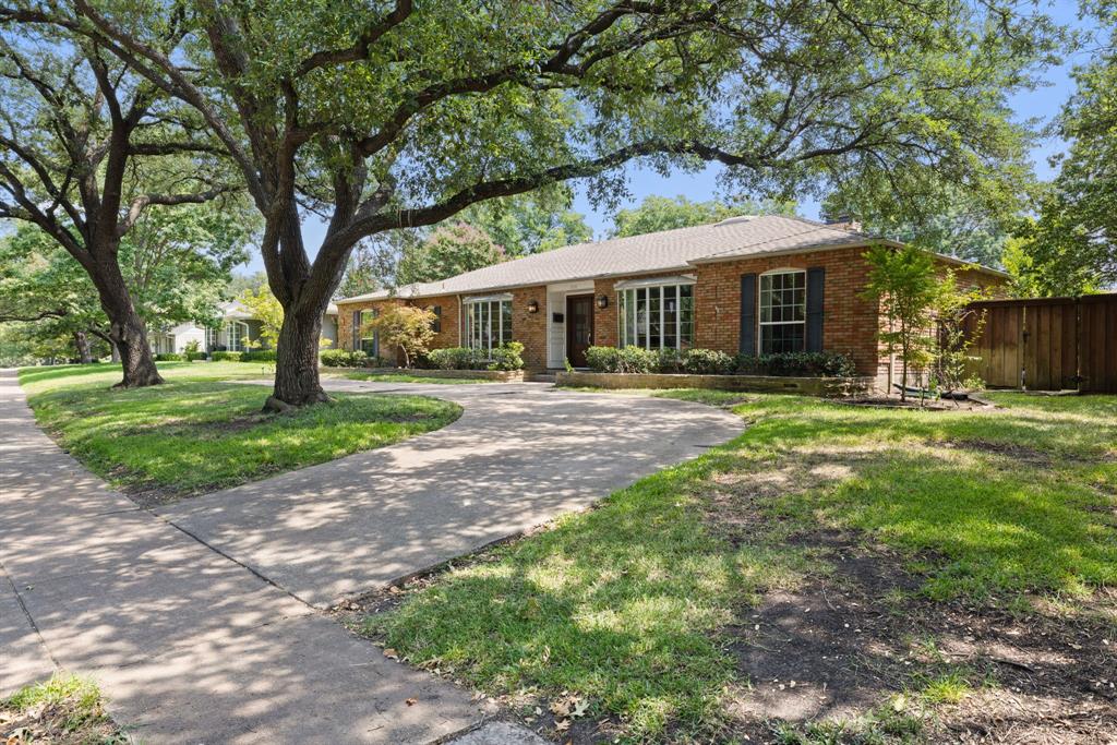 7118 Glendora Avenue