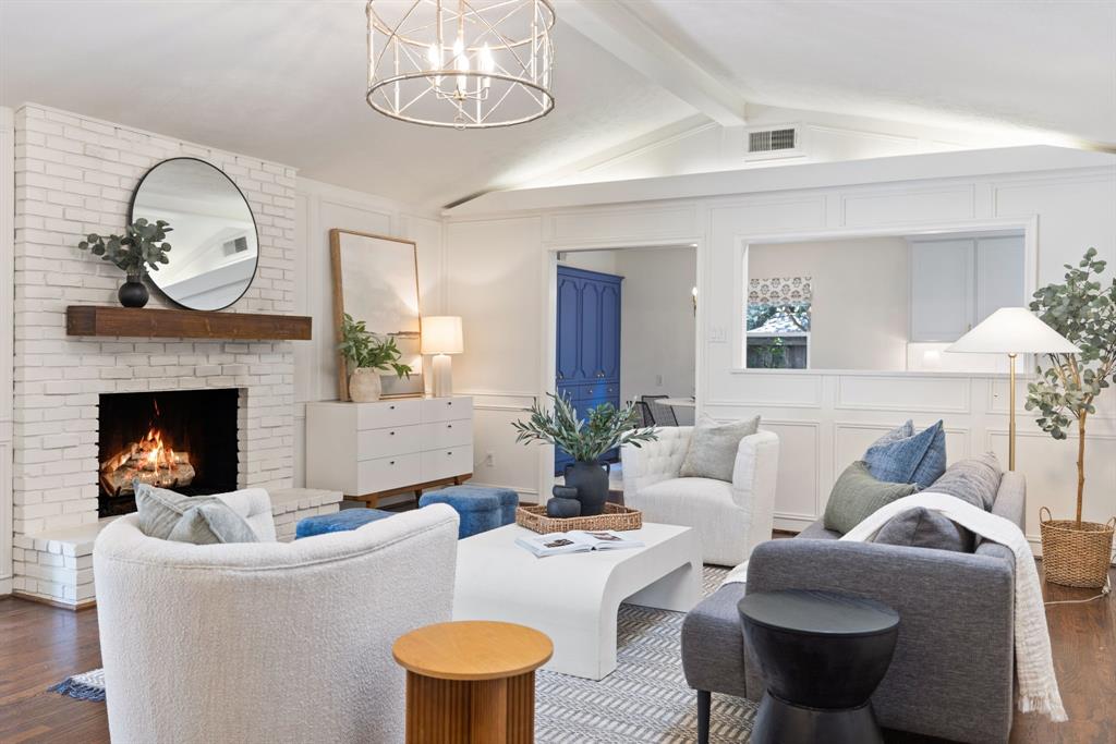 Meadows 03 - Residential