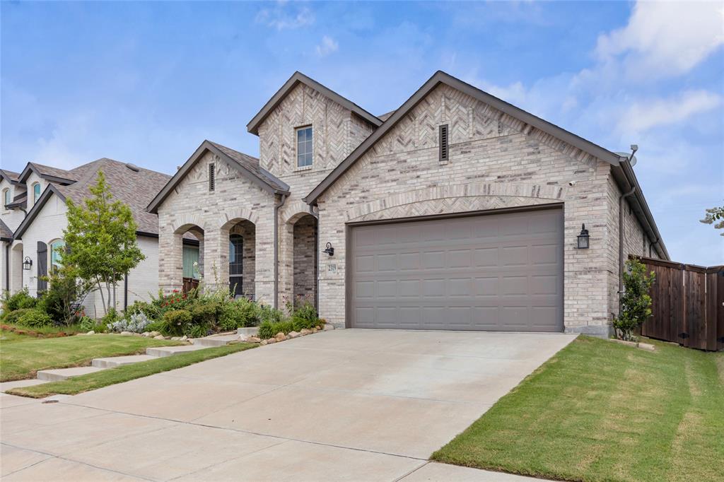 2319 Brookside Drive