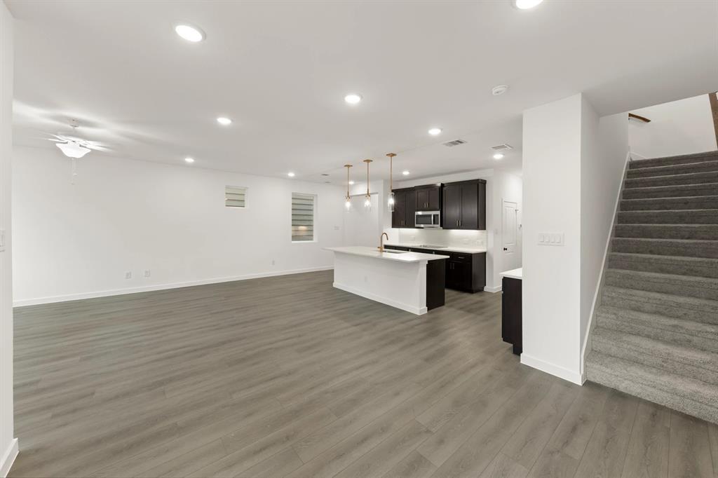 Sereno Oaks at Buckner Terrace - Residential