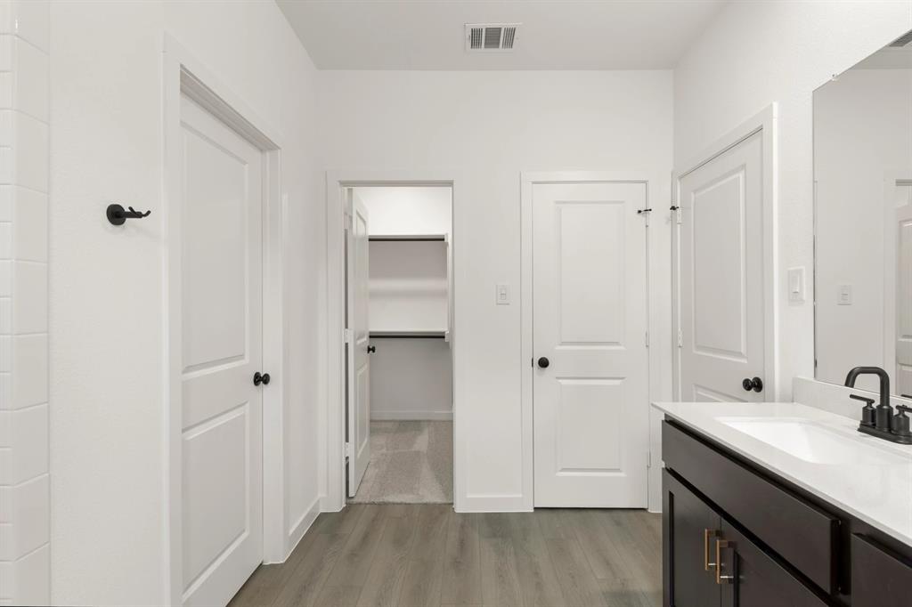 Sereno Oaks at Buckner Terrace - Residential