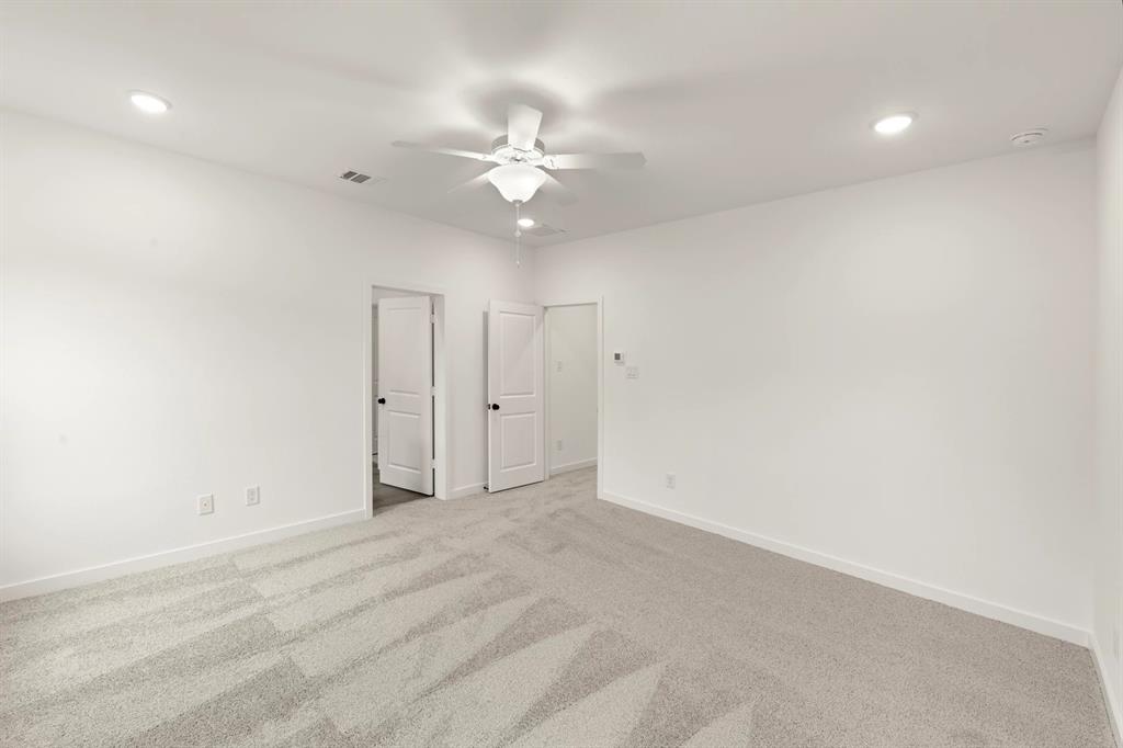 Sereno Oaks at Buckner Terrace - Residential