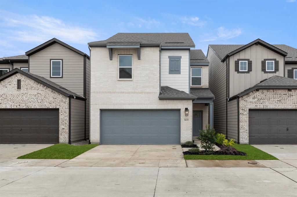 Sereno Oaks at Buckner Terrace - Residential