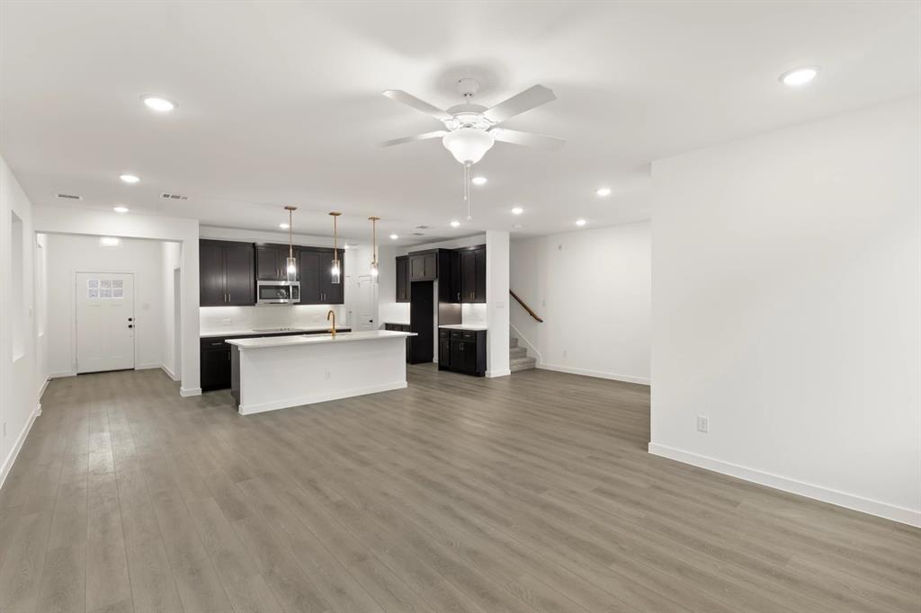 Sereno Oaks at Buckner Terrace - Residential