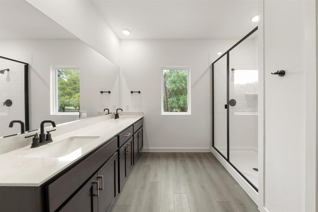 Sereno Oaks at Buckner Terrace - Residential