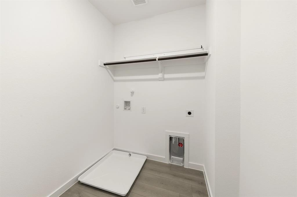 Sereno Oaks at Buckner Terrace - Residential