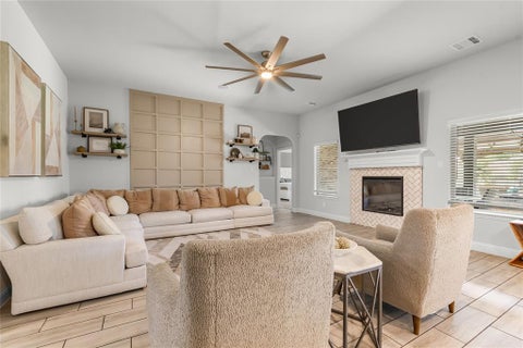 Tiny photo for 225 Rossville Drive, Midlothian, TX 76065 (MLS # 21323296)