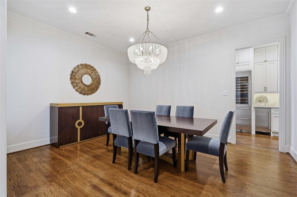 4105 Walnut Meadow Lane
