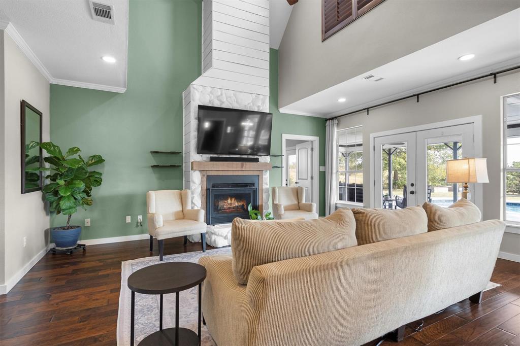 Ja Burns - Residential