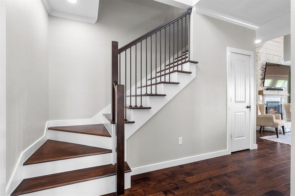 Ja Burns - Residential