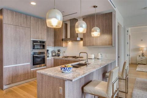 Tiny photo for 3130 N Harwood Street #707, Dallas, TX 75201 (MLS # 21178344)