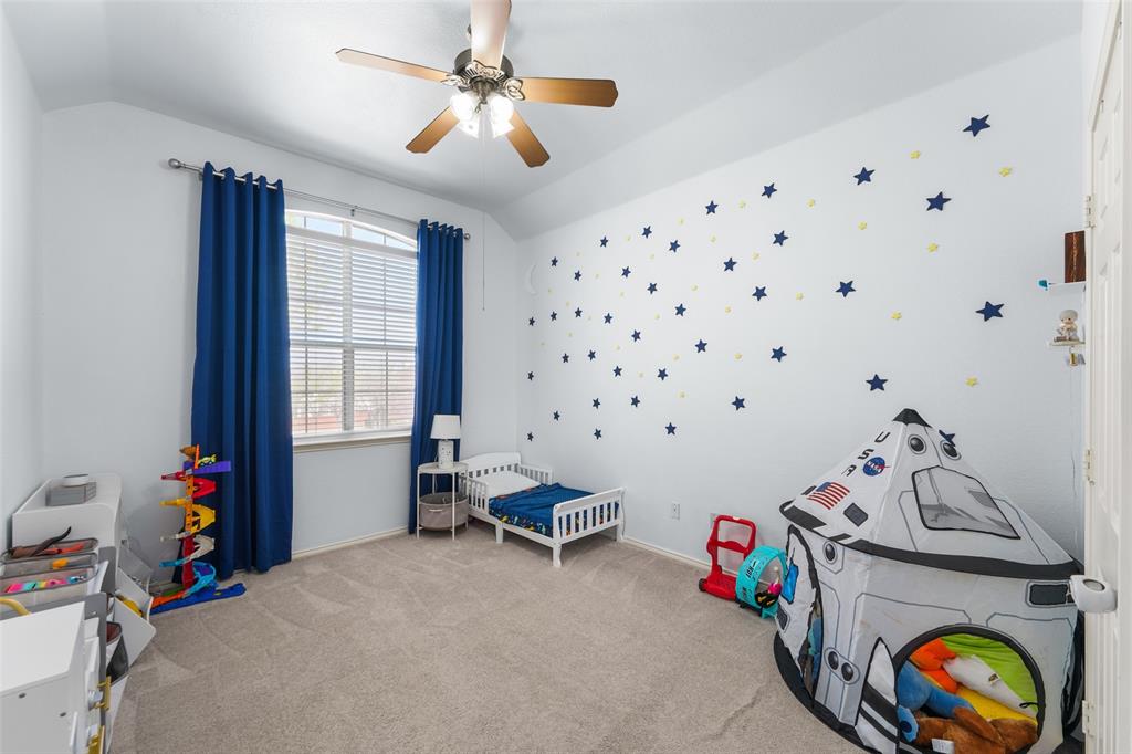 Legend Crest Ph III - Residential