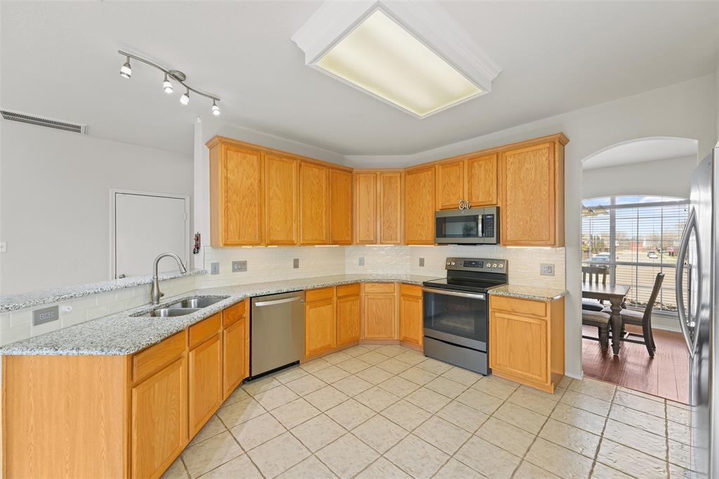 Legend Crest Ph III - Residential