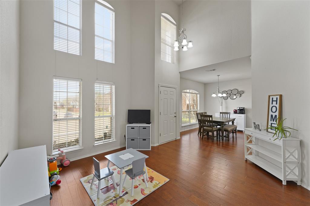 Legend Crest Ph III - Residential