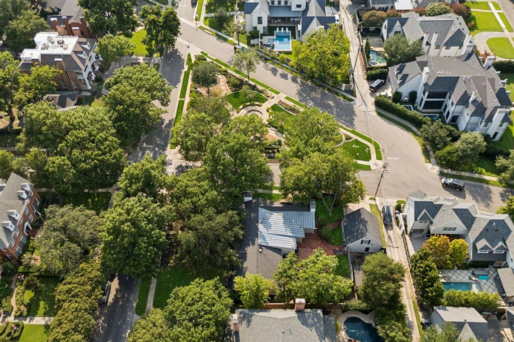 Caruth Hills 04 - Land